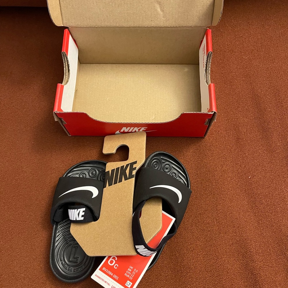 Nike slides